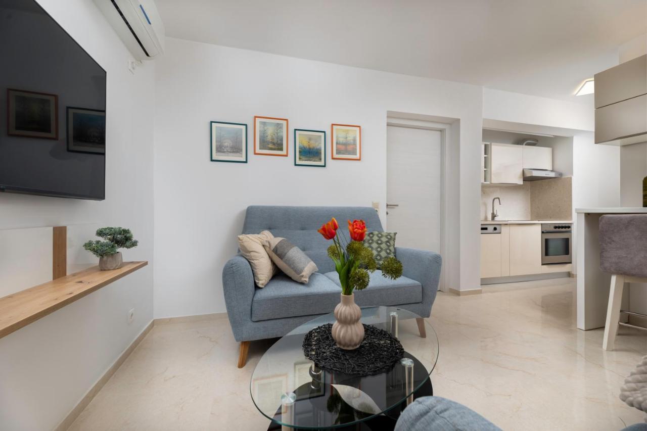 Apartman "Ela" Njivice Eksteriør billede